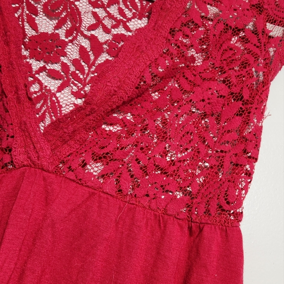 Red Lace V-Neck Babydoll Top - Sheer bust flowy blouse - Size small - Picture 3 of 8
